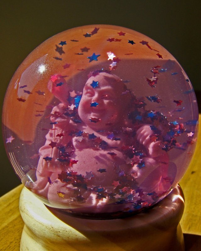 Buddha_Globe_by_BuddhaRocks